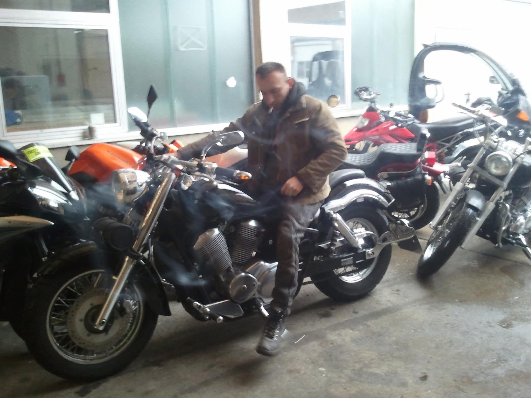 Motorräder und Werkstattalltag aus der O-K-T Geschichte